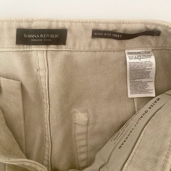✨ NWOT Soft Khaki High-Rise Denim Shorts ✨ Banana Republic - Picture 8 of 8